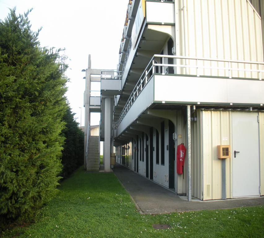 Premiere Classe Dreux Exterior photo